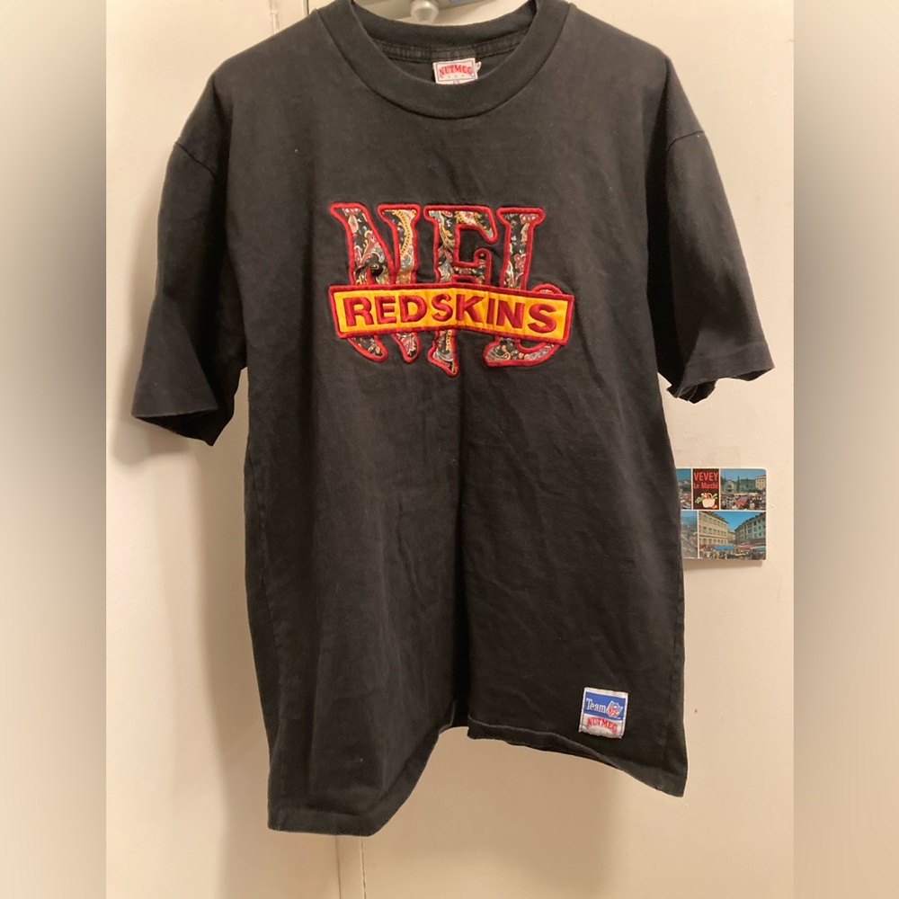 NFL Redskins Embroidered Vintage T-Shirt